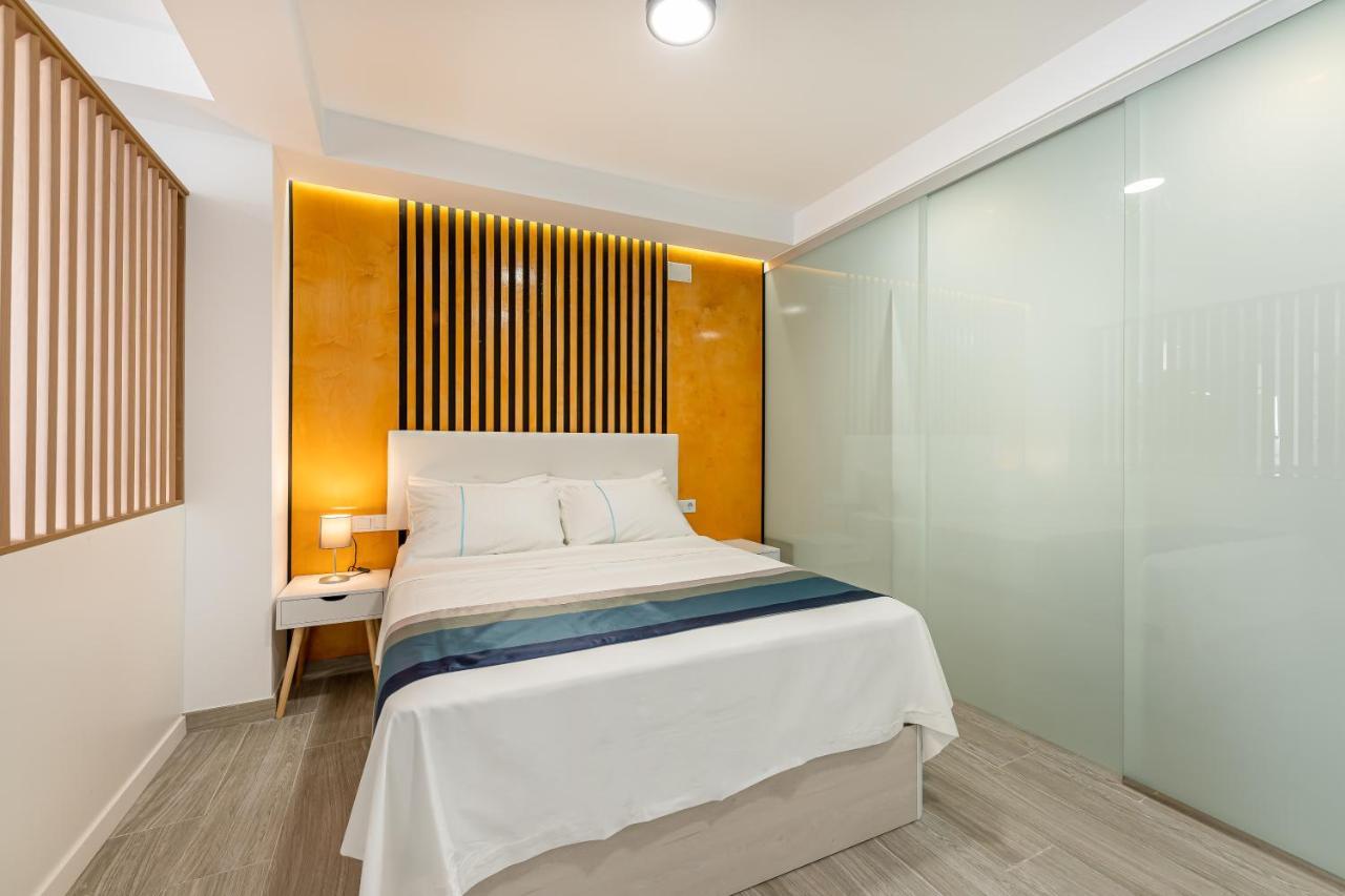 La Trinidad Suites ฟูเอนฮิโรลา ภายนอก รูปภาพ
