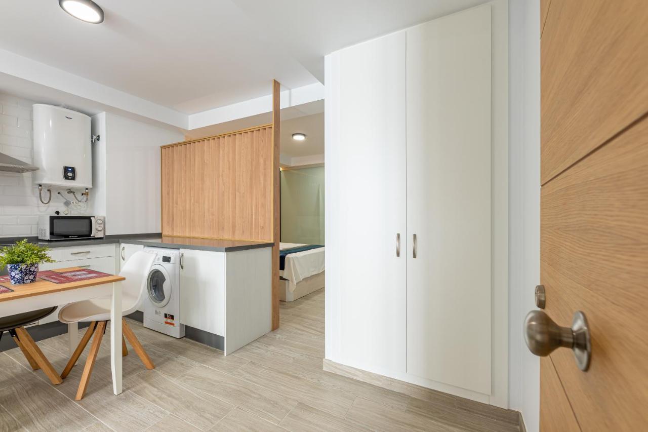 La Trinidad Suites ฟูเอนฮิโรลา ภายนอก รูปภาพ